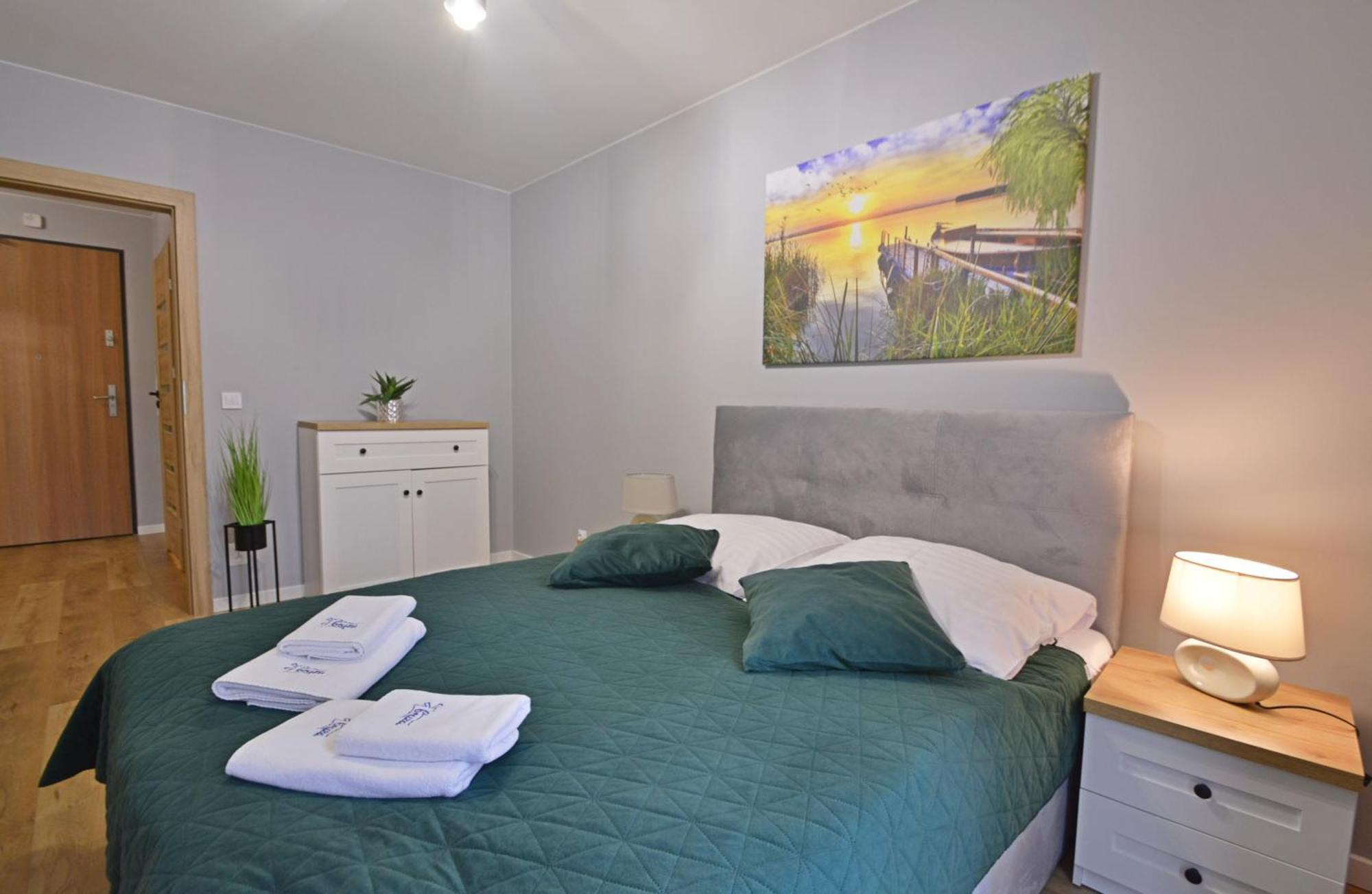 Sun Towers - Apartamenty Bryza - Apartamenty Z Parkingiem Свиноуйсьце Экстерьер фото